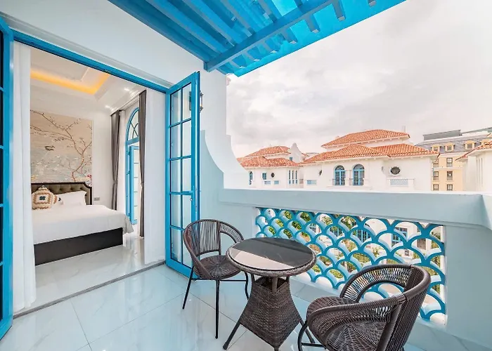 Lyly House Hạ Long